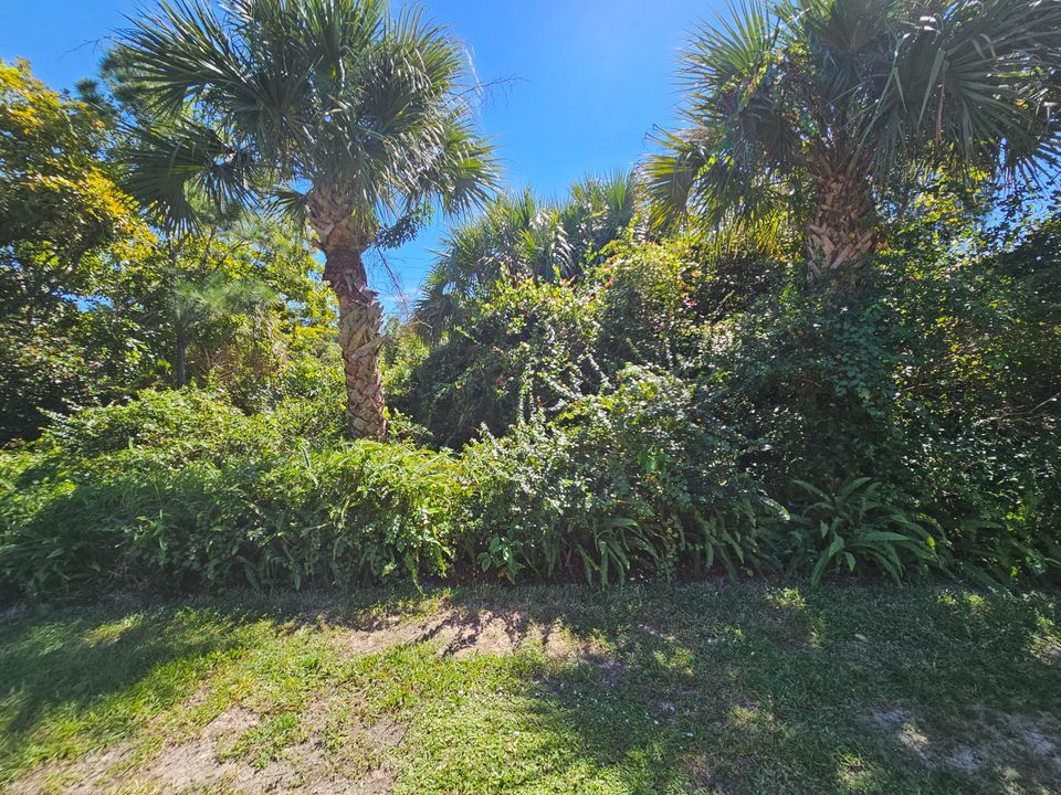 For Rent: $2,000 (2 beds, 2 baths, 1288 Square Feet)