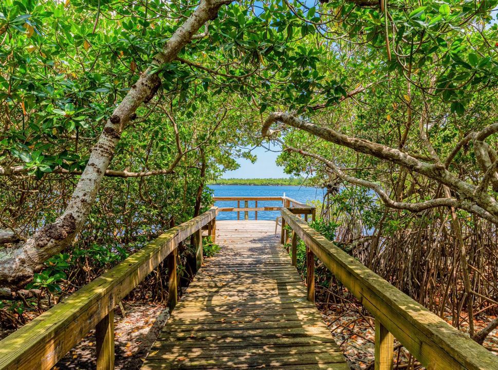 For Rent: $2,000 (2 beds, 2 baths, 1288 Square Feet)