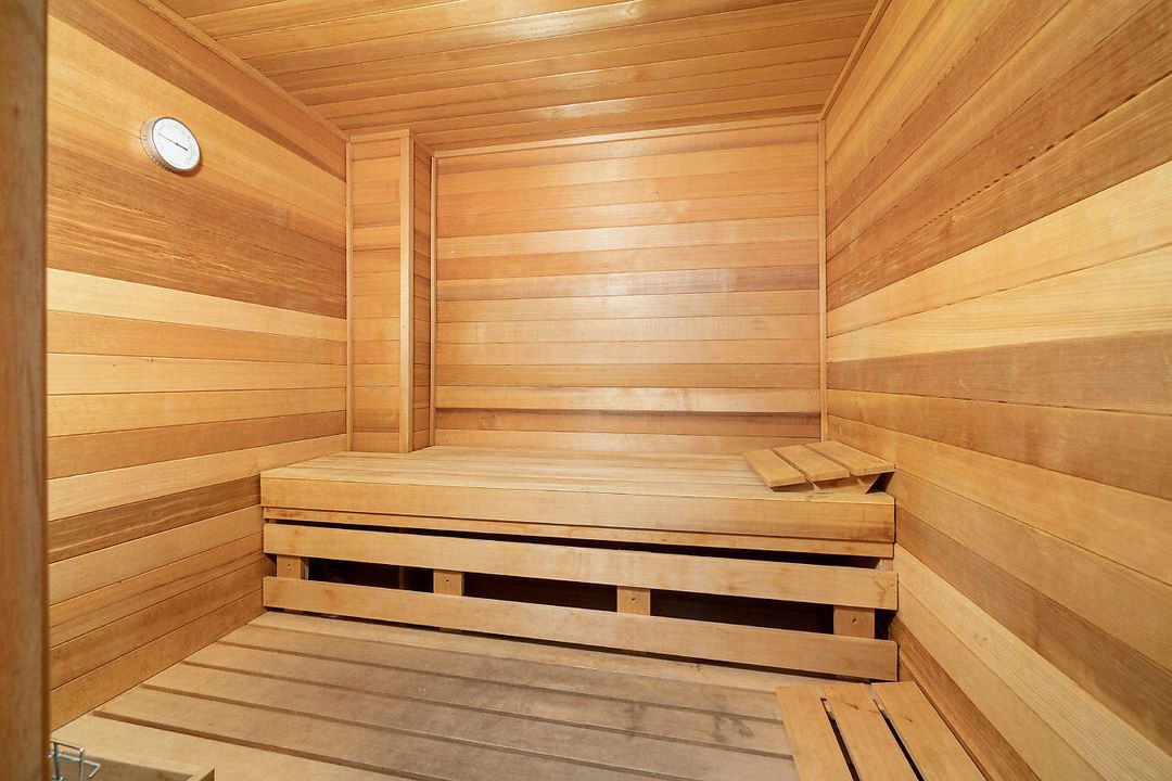 На продажу: $1,199,000 (2 спален, 2 ванн, 1804 Квадратных фут)