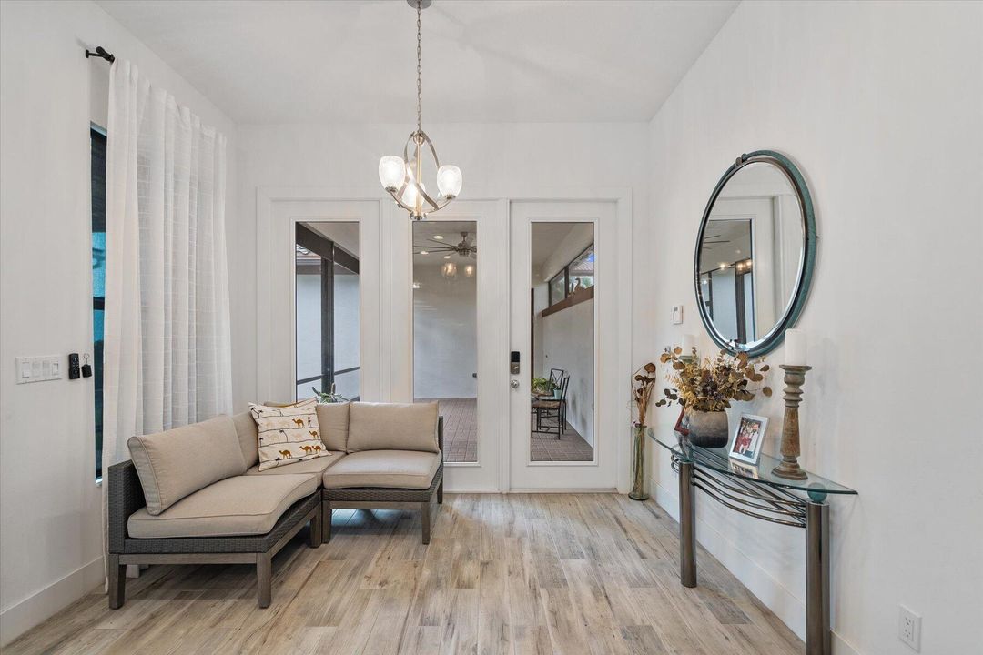 En Venta: $1,399,000 (4 camas, 3 baños, 2688 Pies cuadrados)