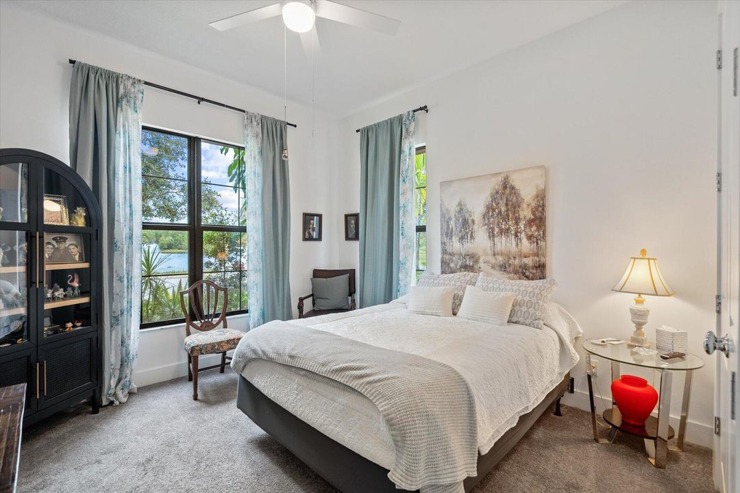 En Venta: $1,399,000 (4 camas, 3 baños, 2688 Pies cuadrados)