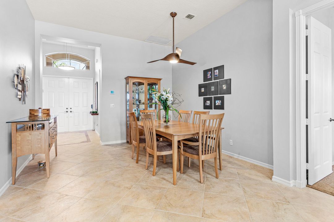 待售: $549,000 (3 贝兹, 2 浴室, 2053 平方英尺)