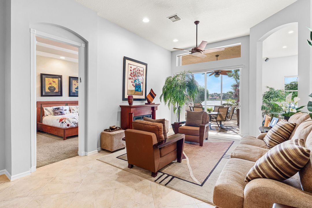 待售: $549,000 (3 贝兹, 2 浴室, 2053 平方英尺)