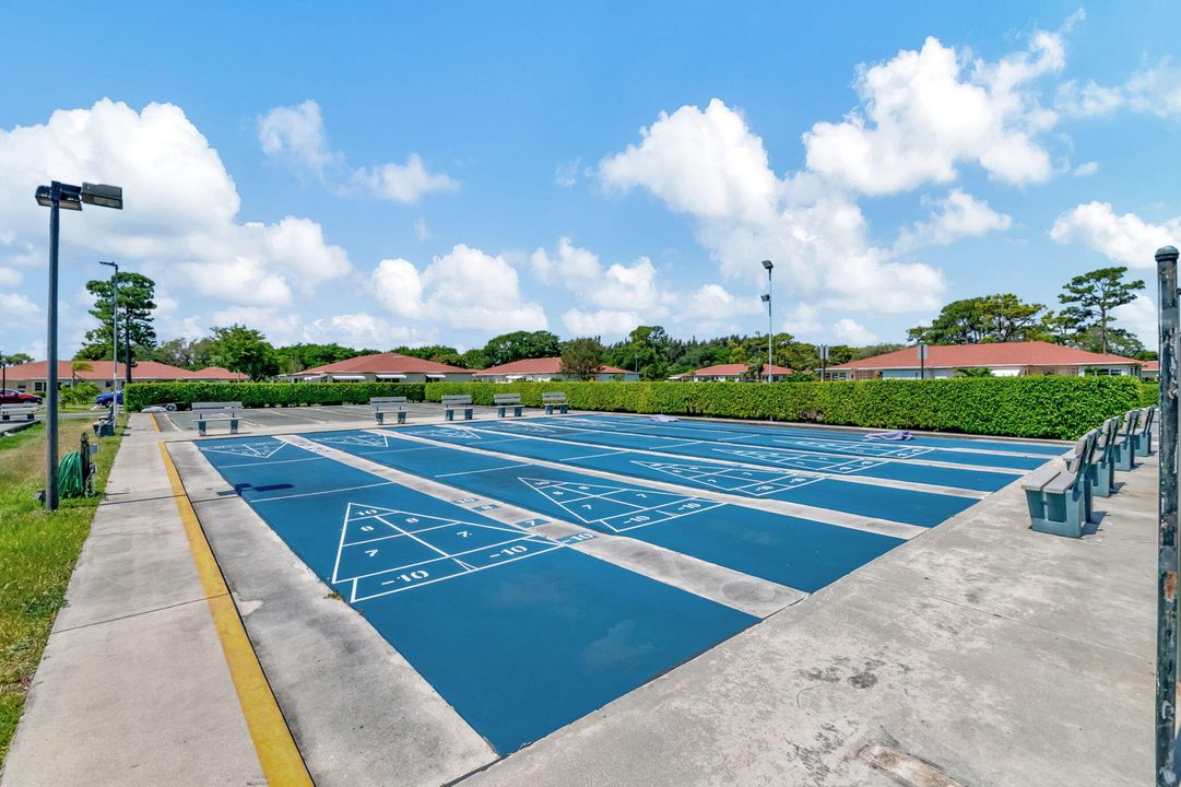 На продажу: $120,000 (1 спален, 2 ванн, 1080 Квадратных фут)