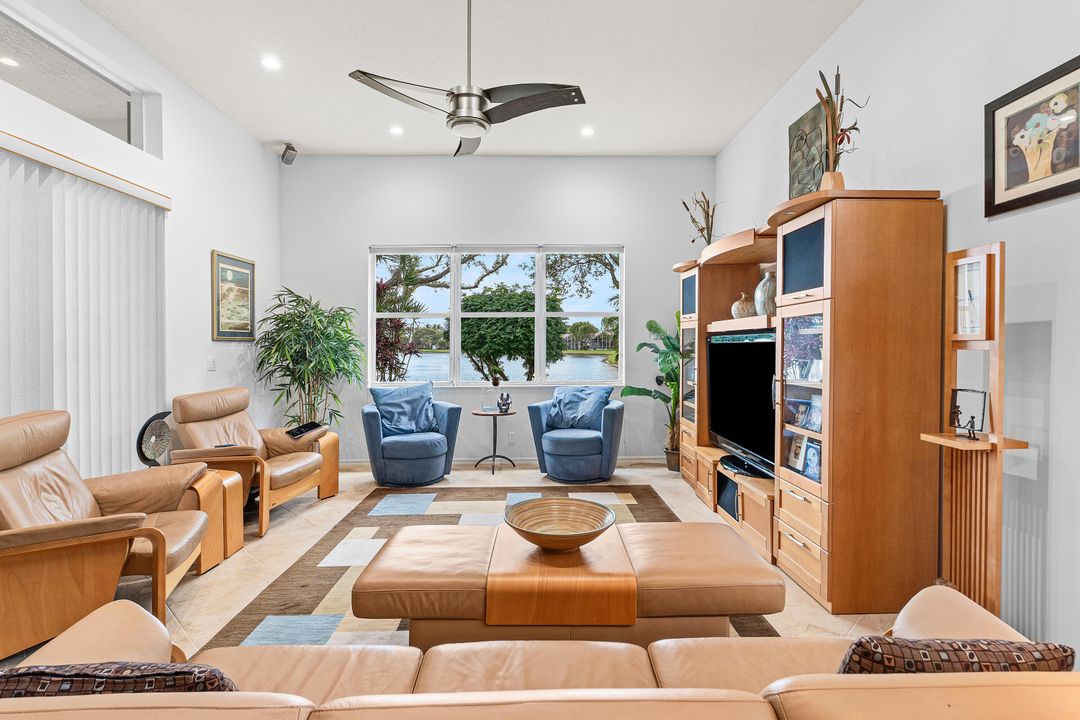 待售: $549,000 (3 贝兹, 2 浴室, 2053 平方英尺)