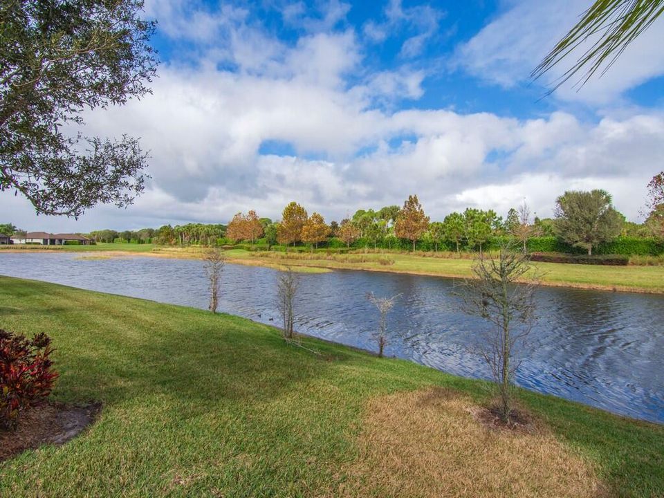 待售: $699,000 (2 贝兹, 2 浴室, 1907 平方英尺)