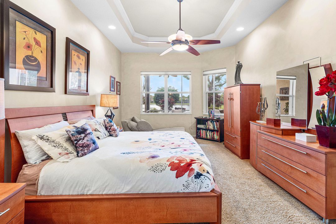 待售: $549,000 (3 贝兹, 2 浴室, 2053 平方英尺)