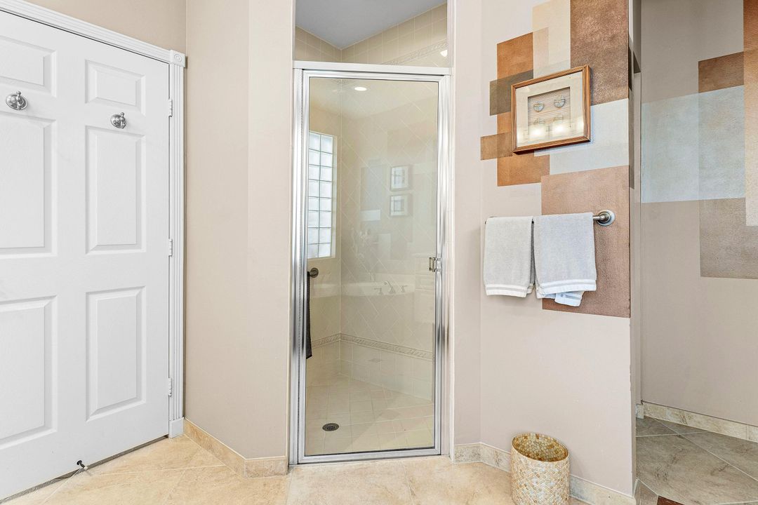 待售: $549,000 (3 贝兹, 2 浴室, 2053 平方英尺)