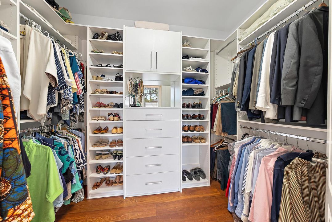 На продажу: $1,295,000 (4 спален, 4 ванн, 2402 Квадратных фут)