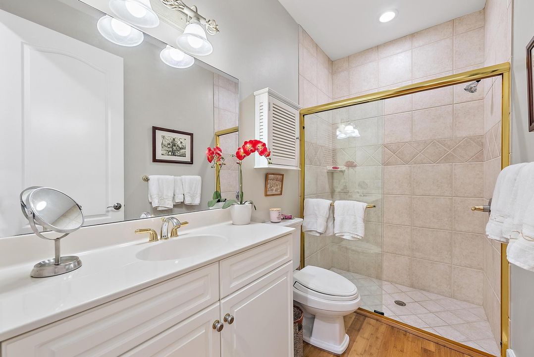 На продажу: $1,295,000 (4 спален, 4 ванн, 2402 Квадратных фут)