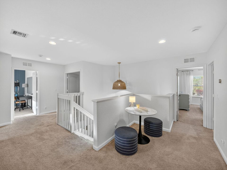 For Sale: $825,000 (4 beds, 2 baths, 3006 Square Feet)