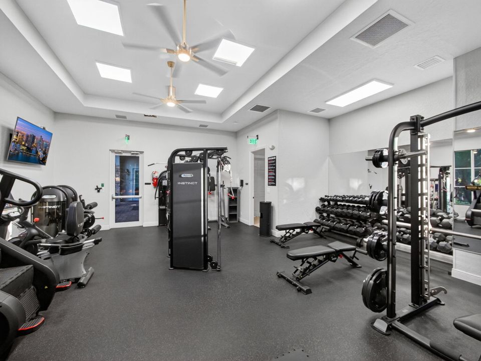 For Sale: $825,000 (4 beds, 2 baths, 3006 Square Feet)