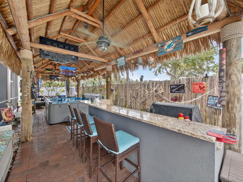 На продажу: $455,000 (2 спален, 2 ванн, 2024 Квадратных фут)