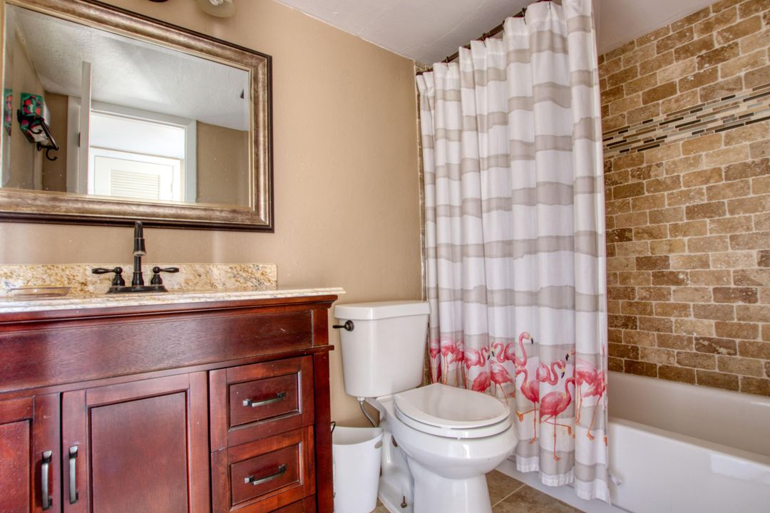 待售: $210,000 (2 贝兹, 2 浴室, 1225 平方英尺)