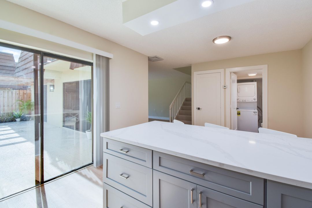 For Rent: $3,000 (3 beds, 2 baths, 1596 Square Feet)