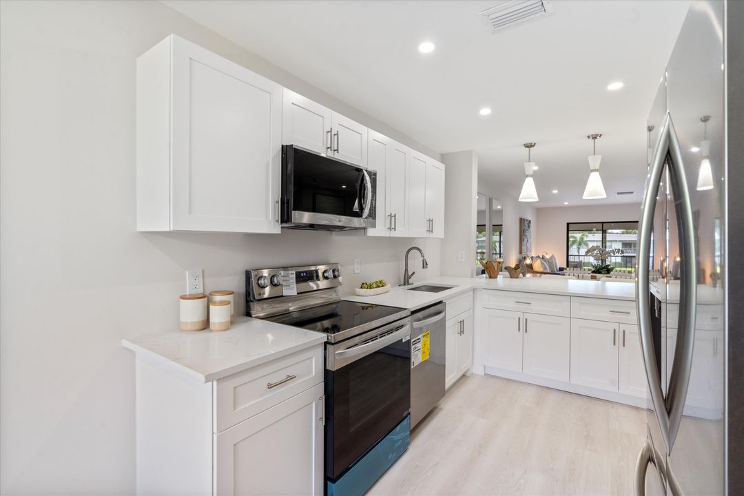 Active With Contract: $74,900 (2 beds, 2 baths, 1496 Square Feet)