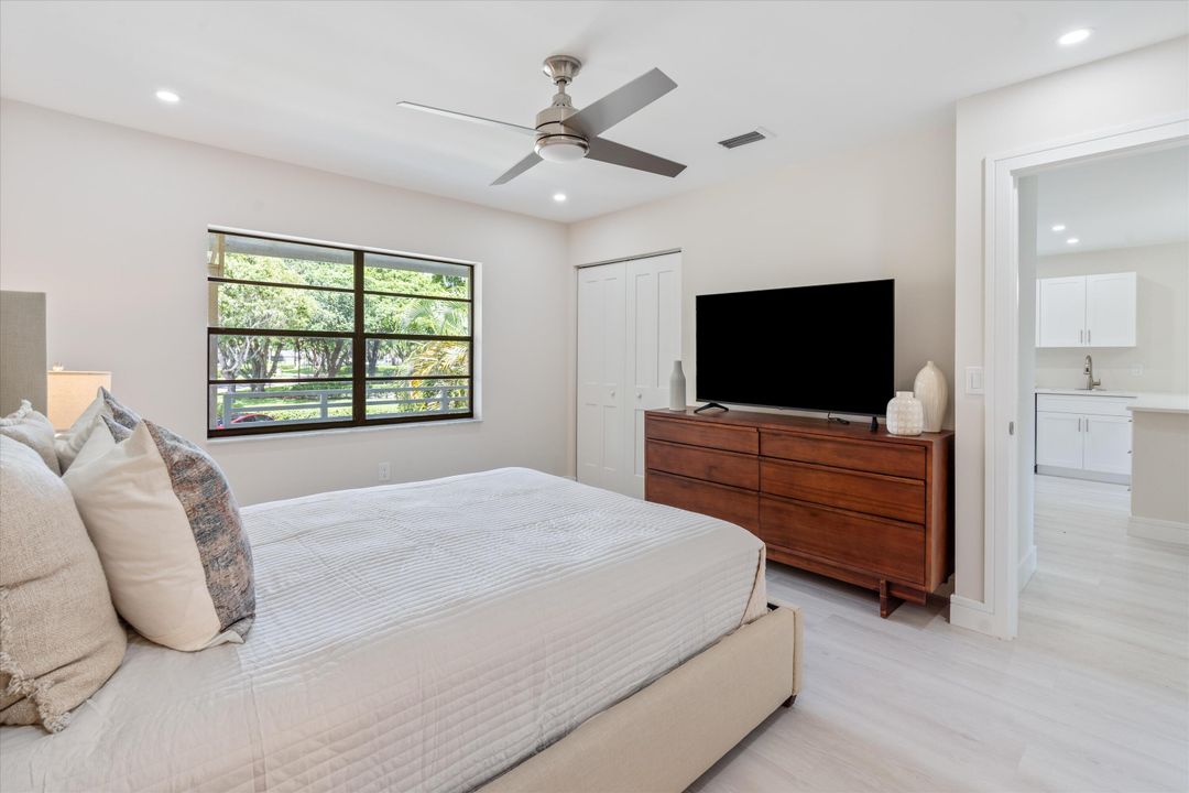 Active With Contract: $74,900 (2 beds, 2 baths, 1496 Square Feet)