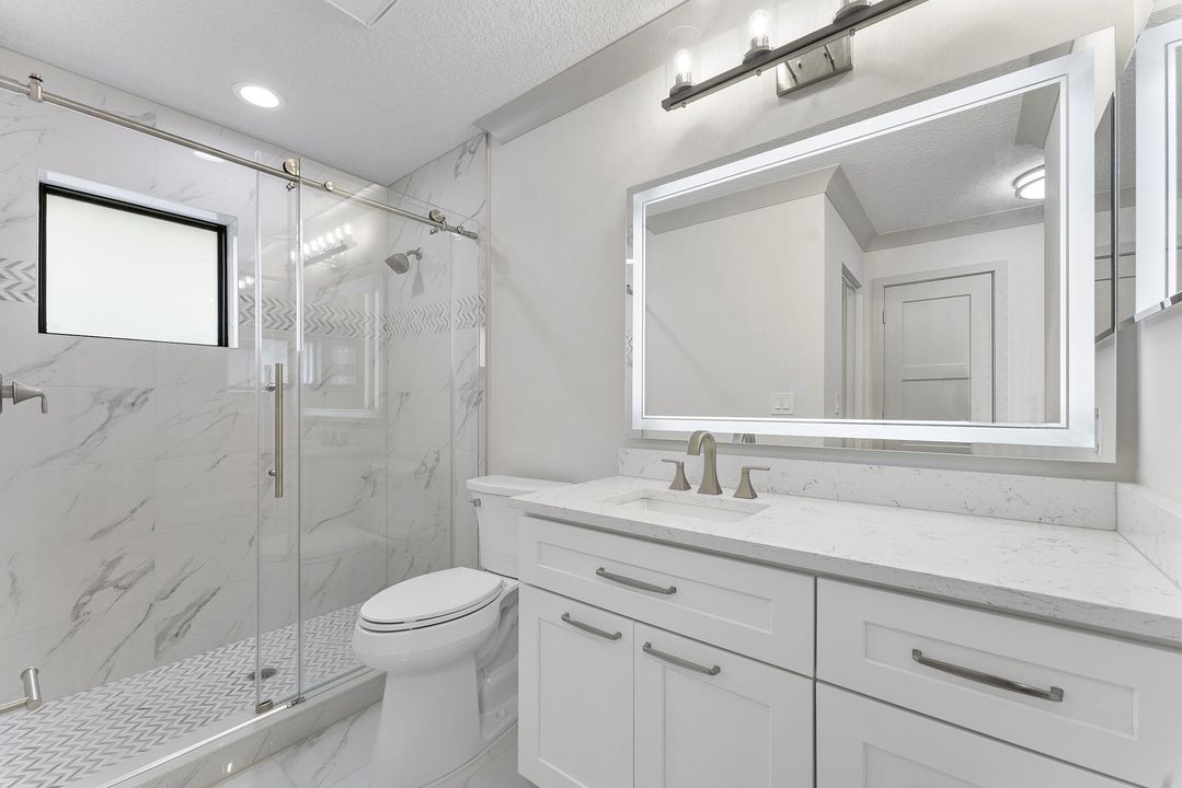 For Sale: $379,000 (2 beds, 2 baths, 1404 Square Feet)