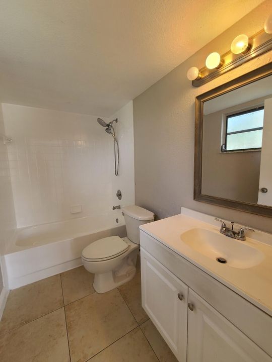 В аренду: $2,150 (3 спален, 2 ванн, 1156 Квадратных фут)