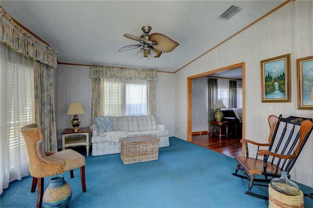 En Venta: $197,000 (2 camas, 2 baños, 1418 Pies cuadrados)