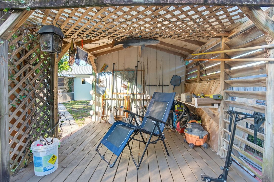 For Sale: $627,000 (3 beds, 2 baths, 1182 Square Feet)