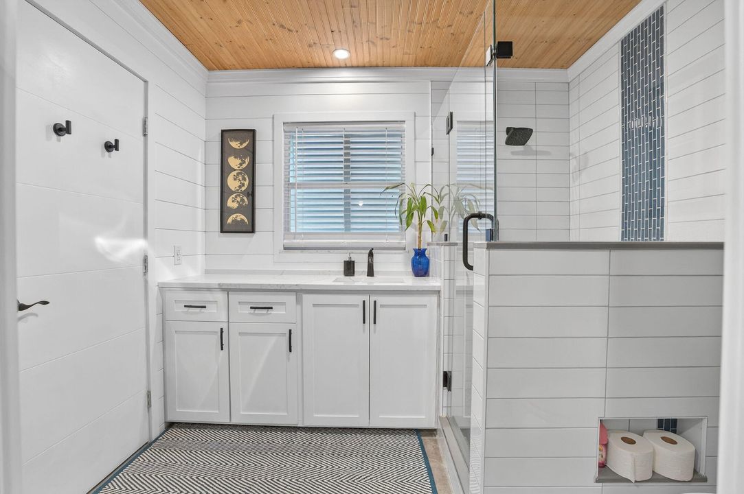 For Sale: $627,000 (3 beds, 2 baths, 1182 Square Feet)