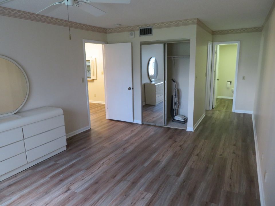 For Rent: $1,500 (1 beds, 1 baths, 741 Square Feet)