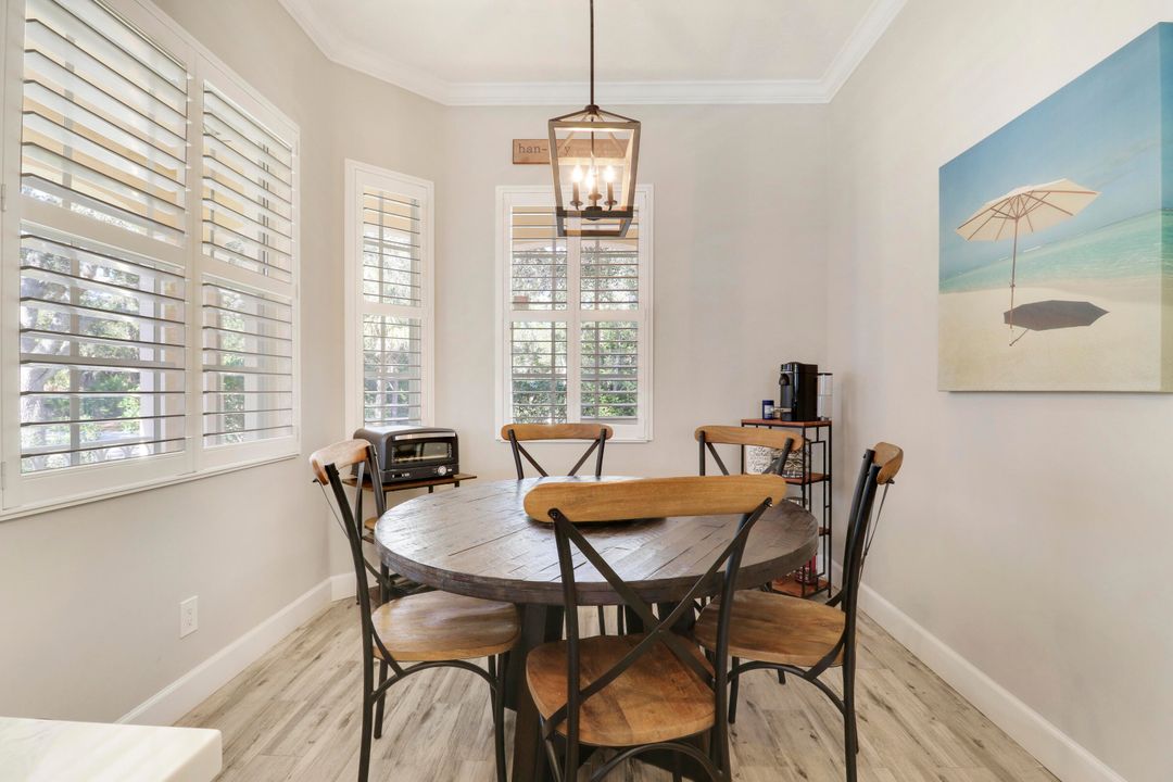 待售: $879,000 (3 贝兹, 2 浴室, 1741 平方英尺)