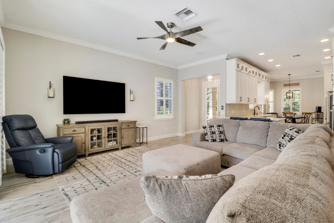 待售: $879,000 (3 贝兹, 2 浴室, 1741 平方英尺)