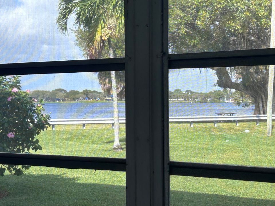 En Venta: $126,000 (2 camas, 1 baños, 826 Pies cuadrados)