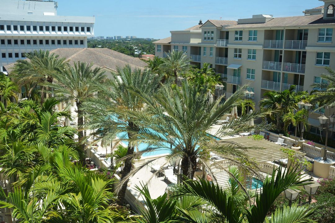 待售: $1,250,000 (2 贝兹, 2 浴室, 1816 平方英尺)