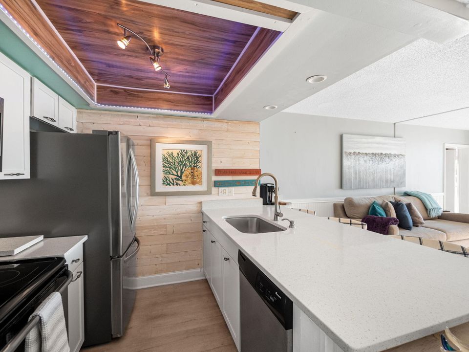 На продажу: $210,000 (1 спален, 1 ванн, 624 Квадратных фут)