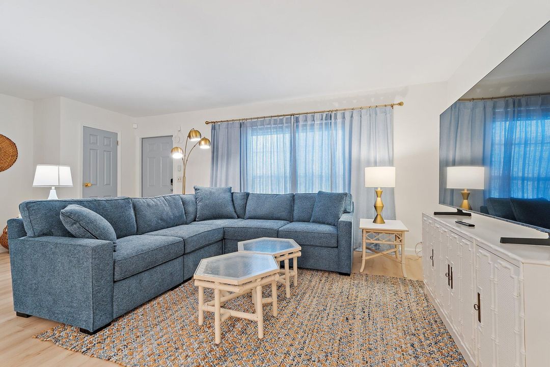 En Renta: $2,750 (3 camas, 2 baños, 1496 Pies cuadrados)