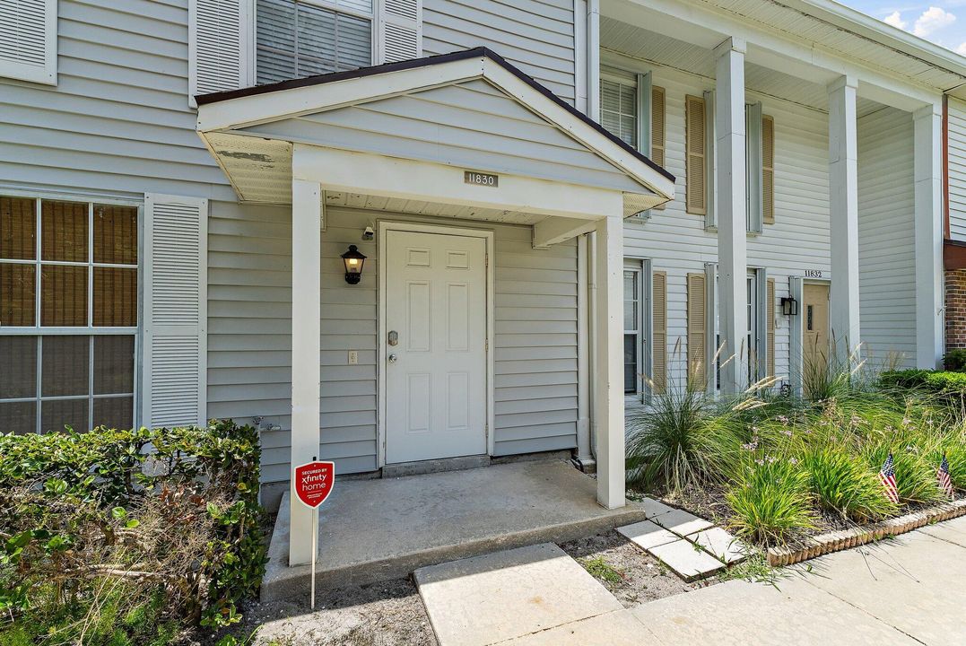 En Renta: $2,750 (3 camas, 2 baños, 1496 Pies cuadrados)