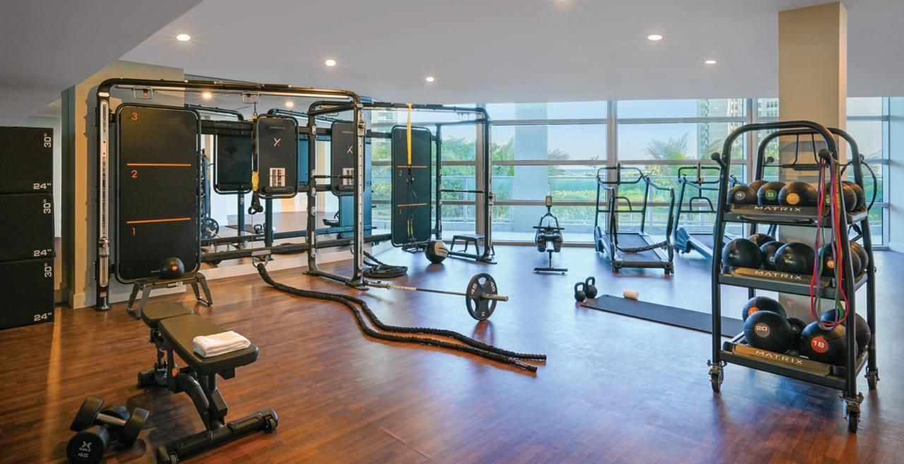 В аренду: $17,500 (2 спален, 2 ванн, 2065 Квадратных фут)