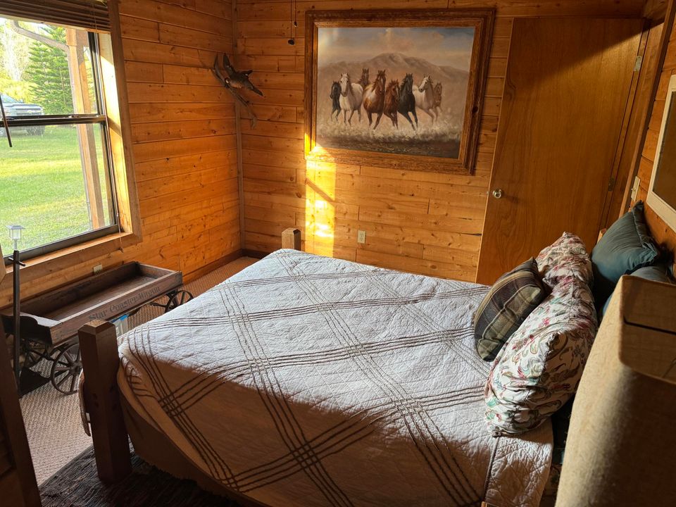 For Rent: $3,500 (3 beds, 2 baths, 1269 Square Feet)