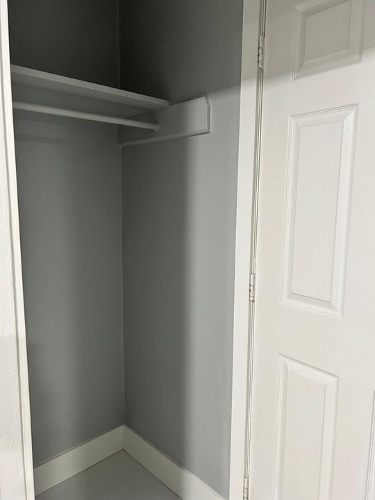 出租: $1,600 (1 贝兹, 1 浴室, 700 平方英尺)