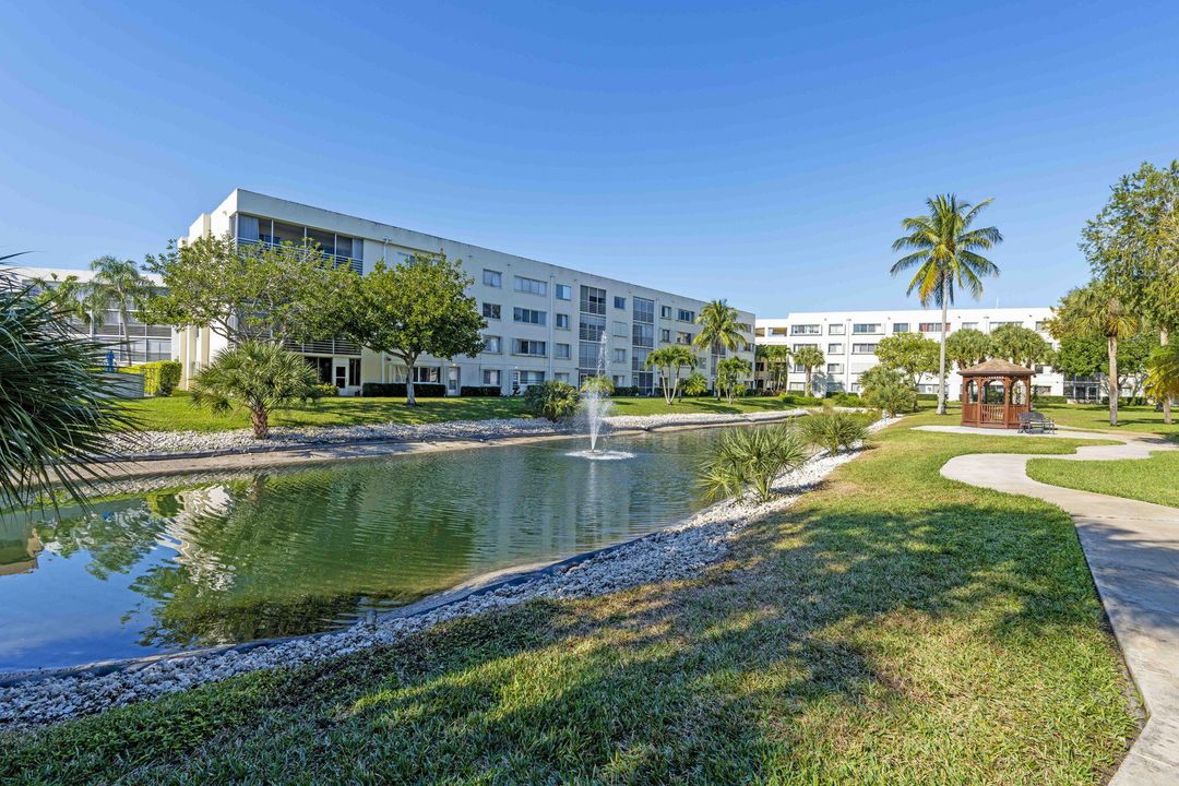 En Venta: $224,000 (2 camas, 2 baños, 1125 Pies cuadrados)