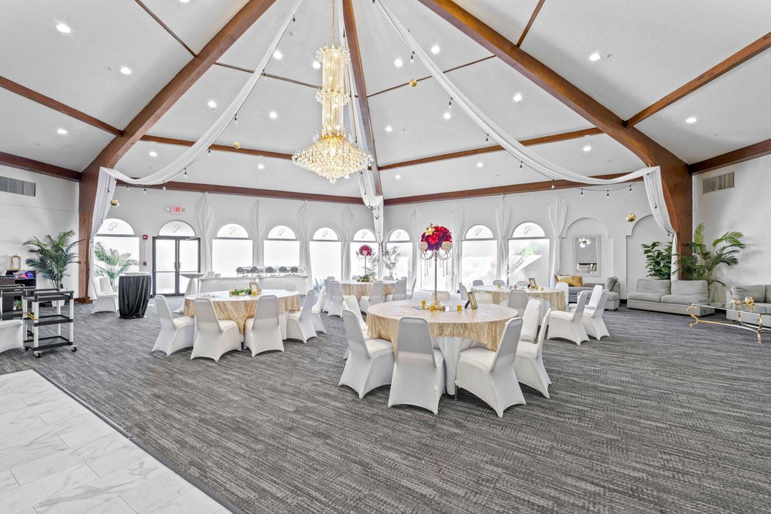 En Venta: $224,000 (2 camas, 2 baños, 1125 Pies cuadrados)