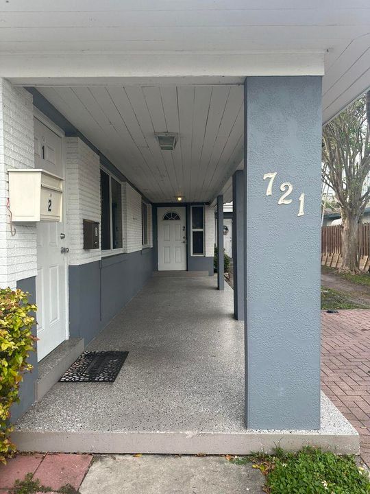 出租: $1,600 (1 贝兹, 1 浴室, 700 平方英尺)