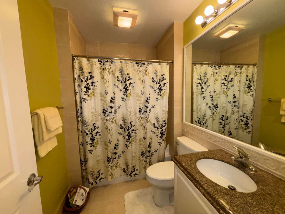 En Venta: $449,900 (2 camas, 2 baños, 1989 Pies cuadrados)