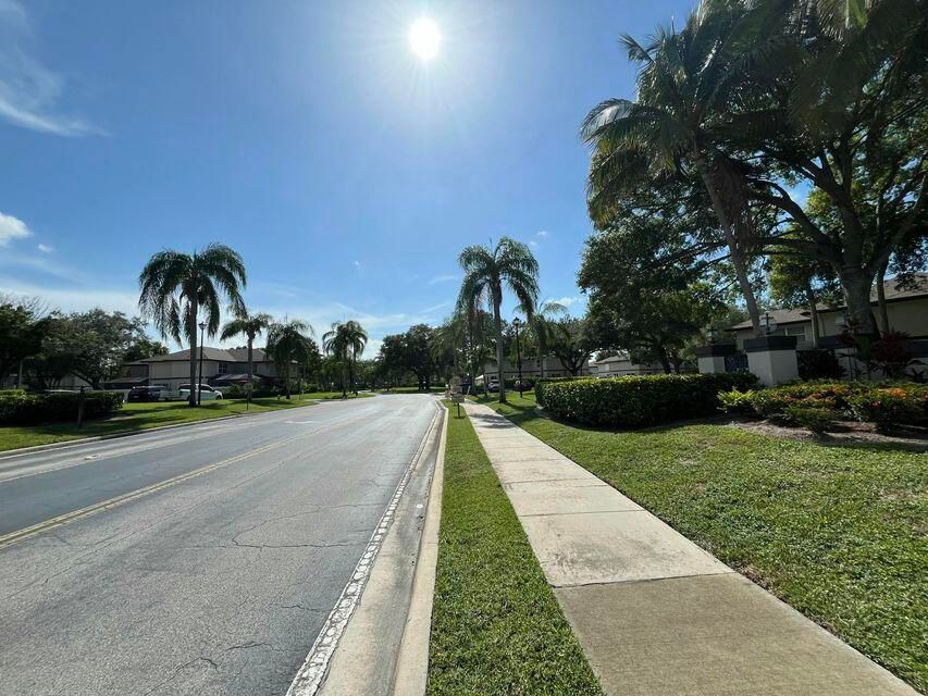 En Venta: $304,900 (2 camas, 2 baños, 1398 Pies cuadrados)