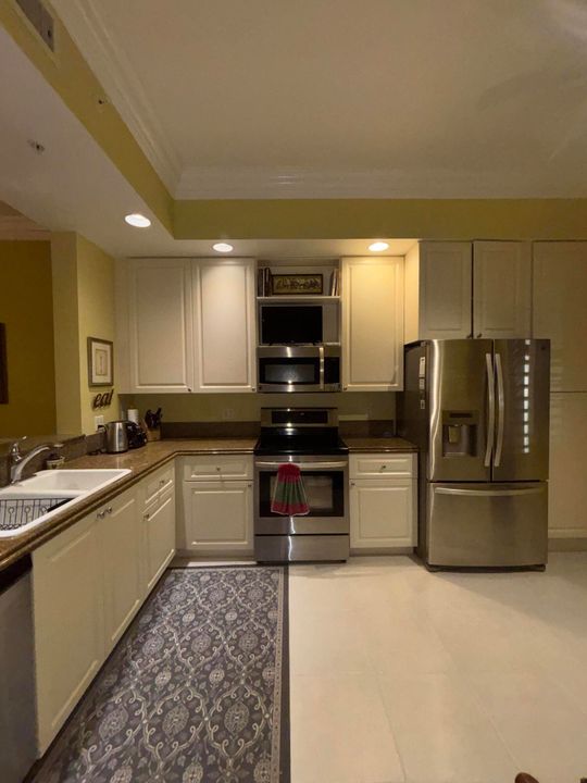 En Venta: $449,900 (2 camas, 2 baños, 1989 Pies cuadrados)