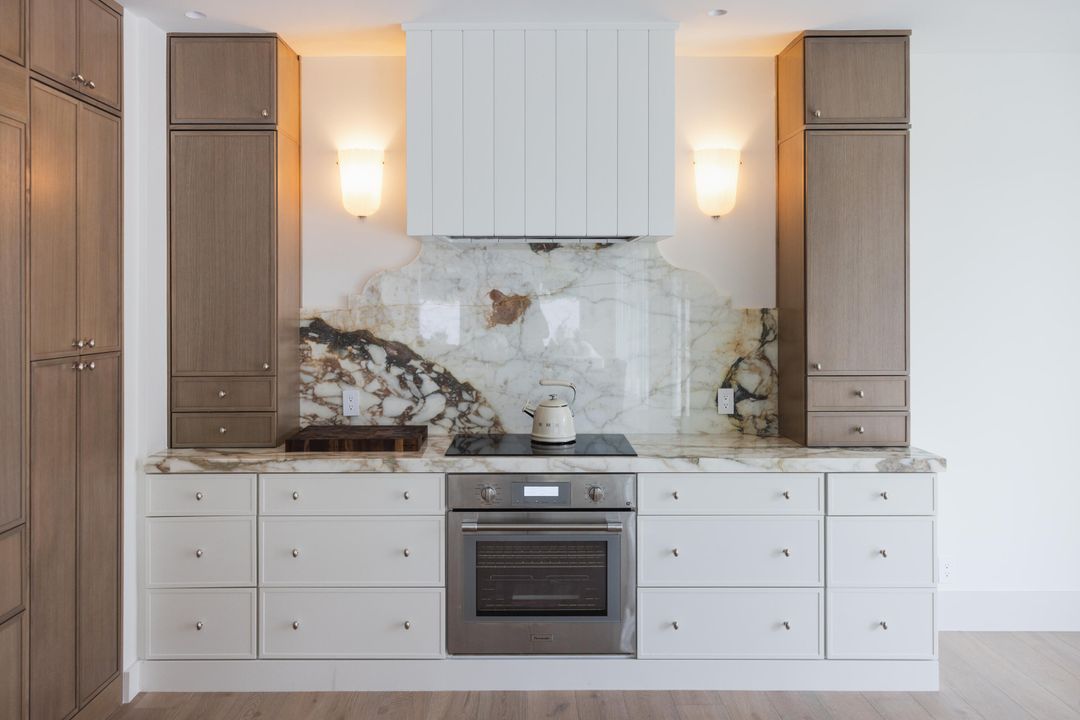 For Sale: $2,350,000 (3 beds, 4 baths, 2409 Square Feet)