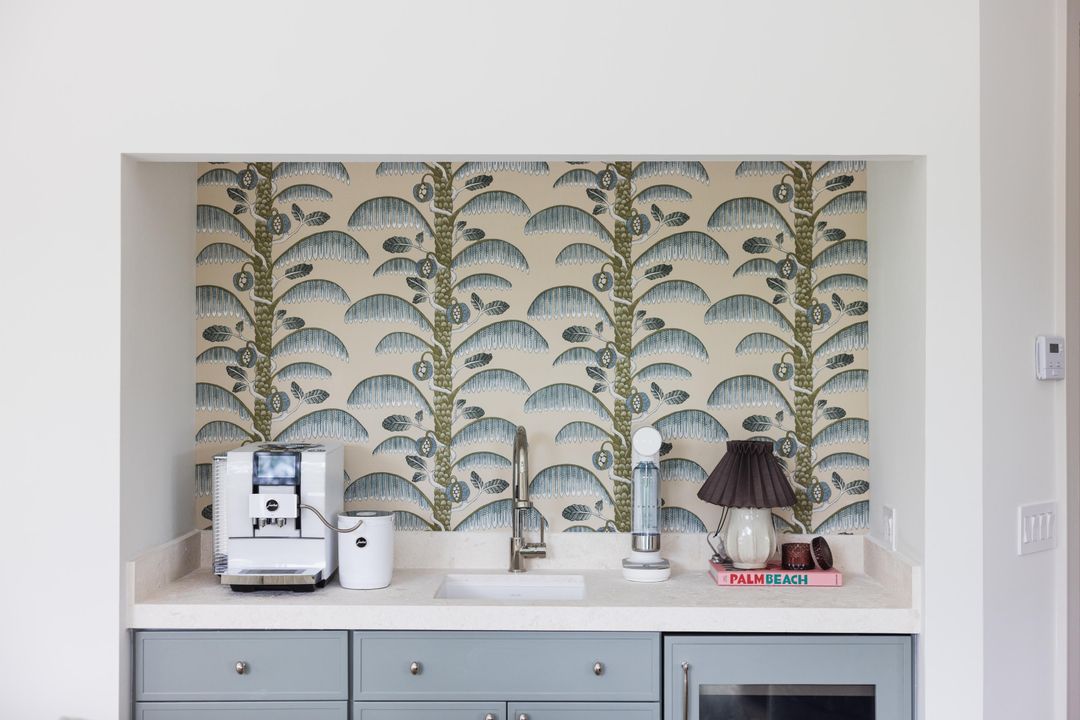 For Sale: $2,350,000 (3 beds, 4 baths, 2409 Square Feet)