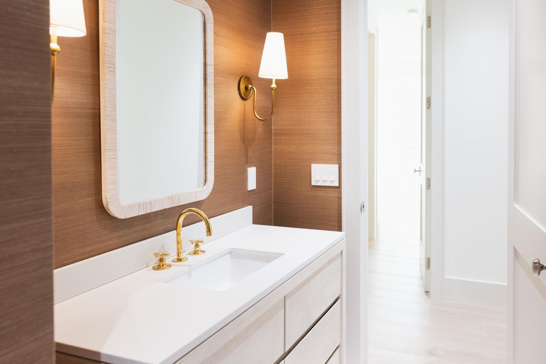 For Sale: $2,350,000 (3 beds, 4 baths, 2409 Square Feet)