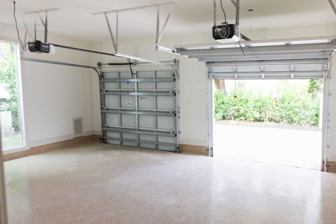 For Sale: $2,350,000 (3 beds, 4 baths, 2409 Square Feet)