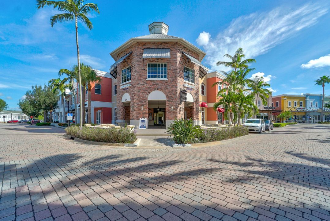 En Venta: $470,000 (4 camas, 2 baños, 2220 Pies cuadrados)