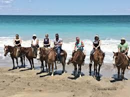 En Venta: $470,000 (4 camas, 2 baños, 2220 Pies cuadrados)