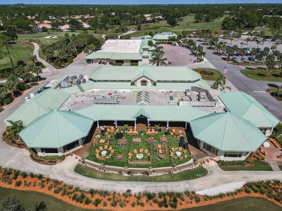 En Venta: $470,000 (4 camas, 2 baños, 2220 Pies cuadrados)